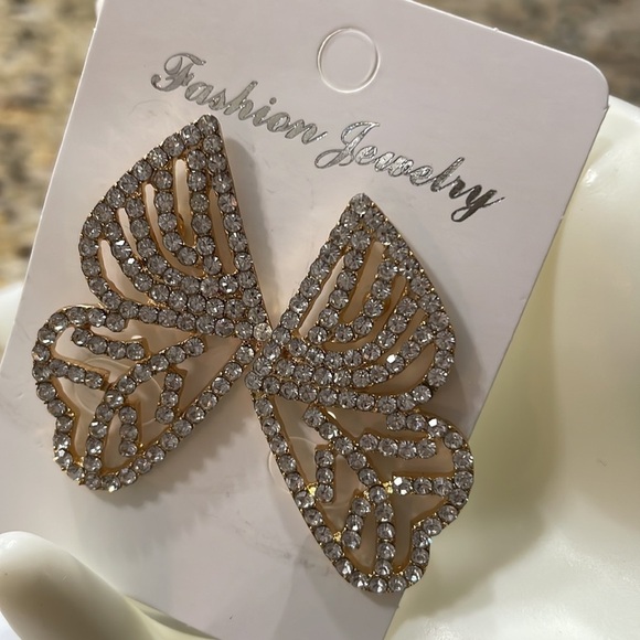 Rhinestone Butterfly Wing Statement Stud Earrings - Picture 13 of 15